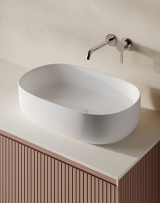 Lavabo 55x36 h14 cm. Installazione da appoggio.