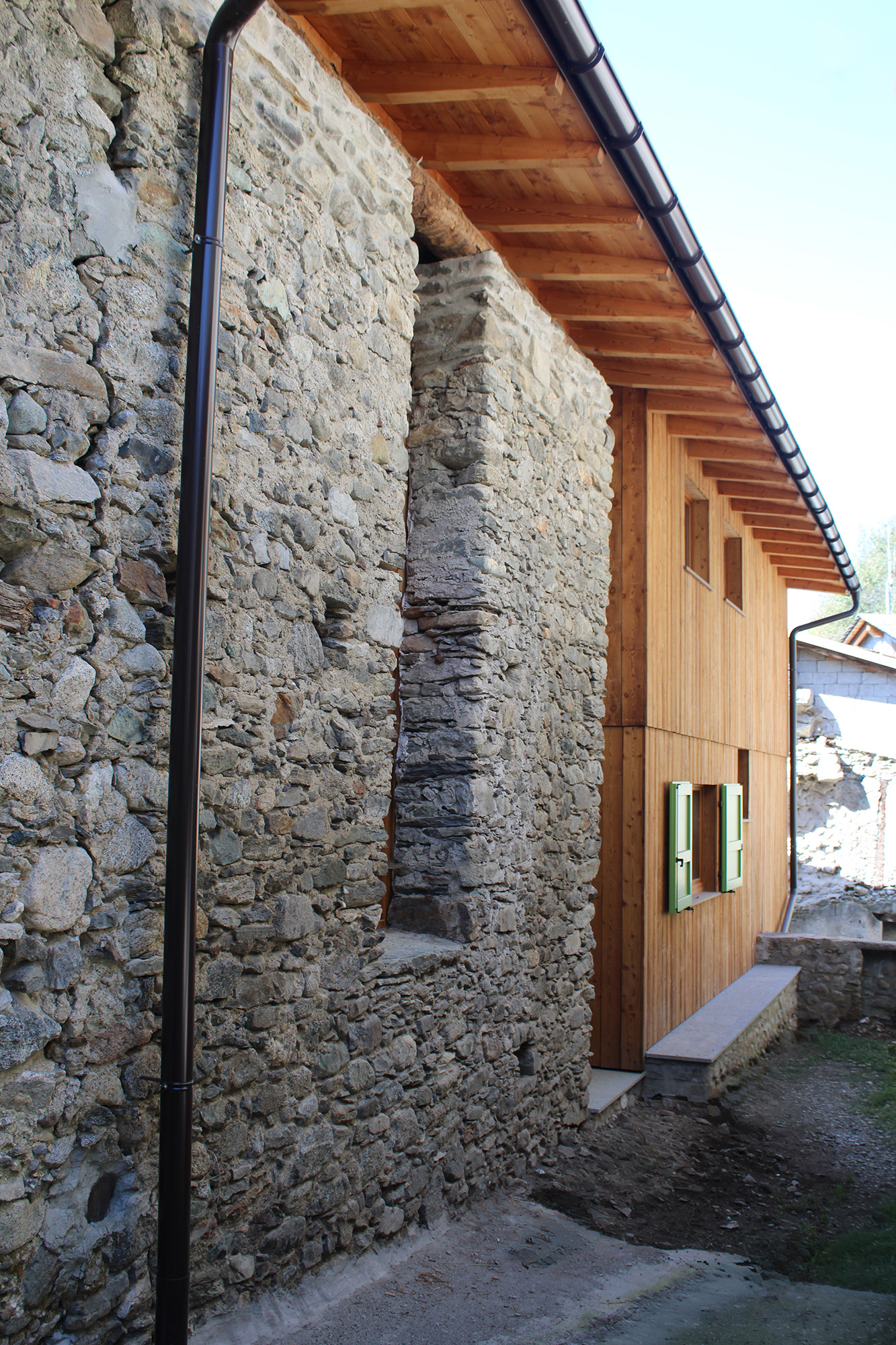 Interventi per la riqualificazione e valorizzazione della contrada Polaggia @Arch. Cristian Porumbel Arch. Federico Langell