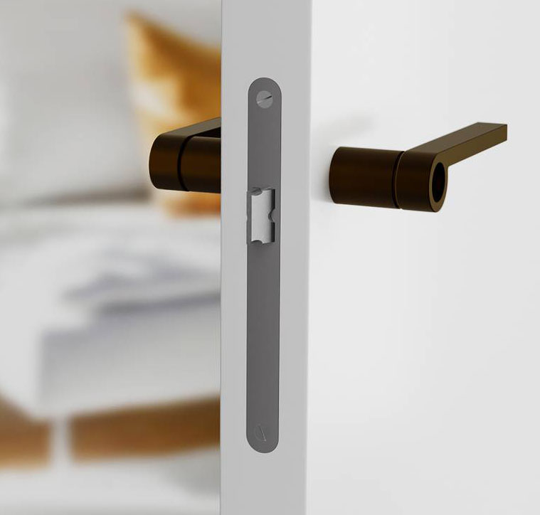 Hemisfera BCF della collezione Minima di Frascio è la maniglia ideale per le soluzioni salvaspazio perché di dimensioni contenute grazie all’impiego della rosetta del sistema Q30R. la semisfera semplice e concava al centro del gambo dona a questa maniglia un carattere rigoroso, disponibile nelle finiture Cromato satinato, Bronzo Trend, Nero Opaco e Bianco Opaco, misura L 31 x P 13,5 cm ed il prezzo è 97 euro. www.frascio.it