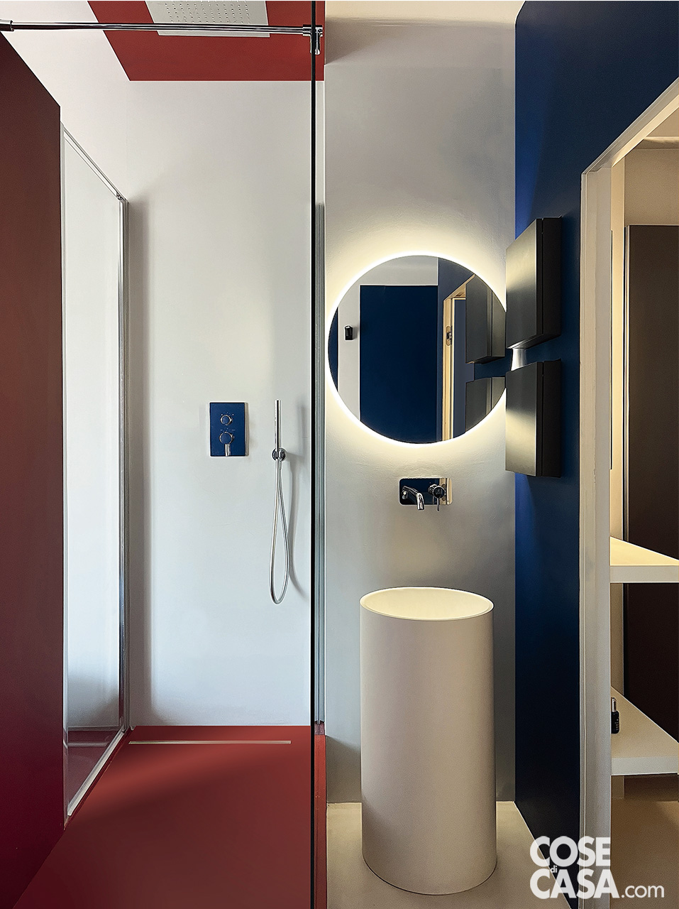 bagno blu e bordeaux