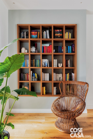 nicchia con libreria