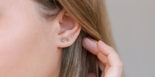 Pulire orecchini di argento e oro