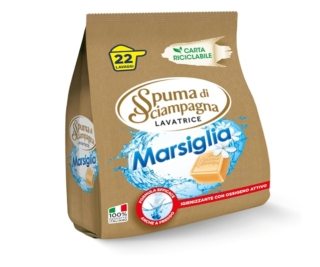 Spuma di Sciampagna Detersivo Lavatrice Polvere Marsiglia è adatto per capi bianchi e colorati. Contiene sapone di Marsiglia di origine naturale per garantire un bucato pulito e profumato. La formula concentrata igienizzante con ossigeno attivo è super efficace contro lo sporco anche a basse temperature. Prezzo 3,69 euro. www.amazon.it