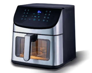 Con display led digitale per una facile regolazione della temperatura e del timer, la friggitrice ad aria della linea Techno Collection di Brandani, è capiente 8 litri, ha 16 programmi, di cui alcuni preimpostati, e potenza di 2.000 watt che garantisce un riscaldamento rapido e prestazioni efficienti. Misura L 40 x P 35 x H 35 cm. Prezzo 99 euro. www.brandani.it