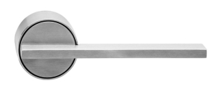 SOLARIS  -  design Cantarutti & Martinig
Solaris  è una maniglia  dalla linea   essenziale in cui il cilindro del corpo comprende anche la rosetta di fissaggio , sintetizzando tutti gli elementi  crea  design distintivo.
Linee minimali per una maniglia dal carattere unico e particolare.
A catalogo nella sezione Maniglie Futuribili-
Solaris  disponibile in acciaio satinato ,  red copper PVD, nero opaco, antracite