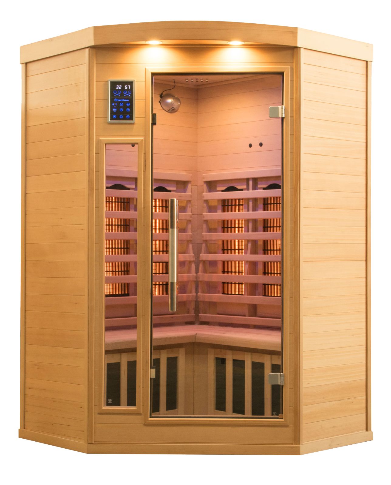 La sauna finlandese FRANCE SAUNA Apollon 2C Infrarossi di Leroy Merlin è realizzata per due/tre posti. Gli emettitori infrarossi Full Spectrum Quartz assicurano un avvio quasi istantaneo e un’ampia lunghezza d’onda per agire bene in profondità come sulla superficie dell’epidermide. Ognuno dei pannelli a infrarossi è dotato di un interruttore ON/OFF per una diffusione ottimizzata e mirata. Il design in abete rosso massiccio è evidenziato dalle luci esterne. Con grandi finestre misura L 120 x P 120 x H 190 cm. Prezzo 1.999 euro. www.leroymerlin.it