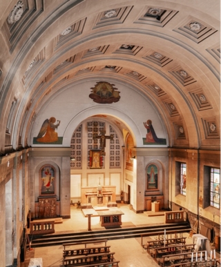 Chiesa di San Martino all'interno del complesso dell'Ospedale Militare di Baggio. foto Piergiorgio Sorgetti