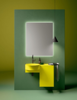 I moduli della collezione Moove di Ardeco a 45° folding permettono di creare giochi di profondità grazie alle differenti dimensioni. Nella foto Moove 04, nel colore Canarino Opaco misura L 95 (compreso portasciugamano) x P 52 x H 62,5 cm. Prezzo, compreso portasciugamano, Iva esclusa, 2.602 euro. https://artesi.it/ I moduli della collezione Moove di Ardeco a 45° folding permettono di creare giochi di profondità grazie alle differenti dimensioni. Nella foto Moove 04, nel colore Canarino Opaco misura L 95 (compreso portasciugamano) x P 52 x H 62,5 cm. Prezzo, compreso portasciugamano, Iva esclusa, 2.602 euro. https://artesi.it/