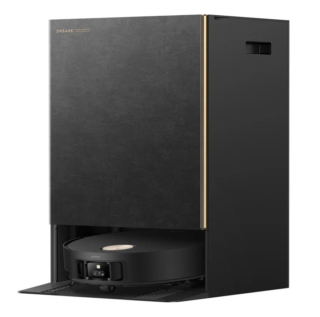 Matrix10 Ultra di Dreame è dotato del sistema per selezionare automaticamente il mocio giusto per ogni area, evitando la contaminazione per una pulizia più profonda. La dock station può infatti contenere fino a tre tipi di panni, che possono essere sostituiti in base al tipo di stanza o alle esigenze di pulizia: panni con setole in nylon per il grasso in cucina, panni in spugna che trattengono l'acqua per i bagni e panni termici per le altre stanze, che mantengono una temperatura costante per una pulizia più efficace. Ha potenza di aspirazione di 30.000 Pa, evita fino a 240 oggetti diversi e con due gambe retrattili, un motore con braccio oscillante e controllo adattivo delle ruote, supera gradini di 8 cm. Con base di ricarica e svuotamento, misura L 46 x P 42 x H 59 cm. Prezzo 1.599 euro. https://it.dreametech.com/ Matrix10 Ultra di Dreame è dotato del sistema per selezionare automaticamente il mocio giusto per ogni area, evitando la contaminazione per una pulizia più profonda. La dock station può infatti contenere fino a tre tipi di panni, che possono essere sostituiti in base al tipo di stanza o alle esigenze di pulizia: panni con setole in nylon per il grasso in cucina, panni in spugna che trattengono l'acqua per i bagni e panni termici per le altre stanze, che mantengono una temperatura costante per una pulizia più efficace. Ha potenza di aspirazione di 30.000 Pa, evita fino a 240 oggetti diversi e con due gambe retrattili, un motore con braccio oscillante e controllo adattivo delle ruote, supera gradini di 8 cm. Con base di ricarica e svuotamento, misura L 46 x P 42 x H 59 cm. Prezzo 1.599 euro. https://it.dreametech.com/