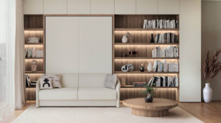 Il nuovo divano Diana di Clei è integrato con il sistema letto a scomparsa ad apertura verticale che permette di trasformarlo, in modo facile e veloce, in un comodo letto matrimoniale: durante l’apertura del letto, la seduta avanza e lo schienale ruota automaticamente, consentendo la trasformazione senza la rimozione dei cuscini; inoltre, è disponibile in versione manuale e motorizzata Power. La forma avvolgente è sottolineata dai braccioli affusolati e leggermente inclinati . https://www.clei.it - Fuorisalone, Spazio Clei – Piazza Risorgimento 8, Milano.