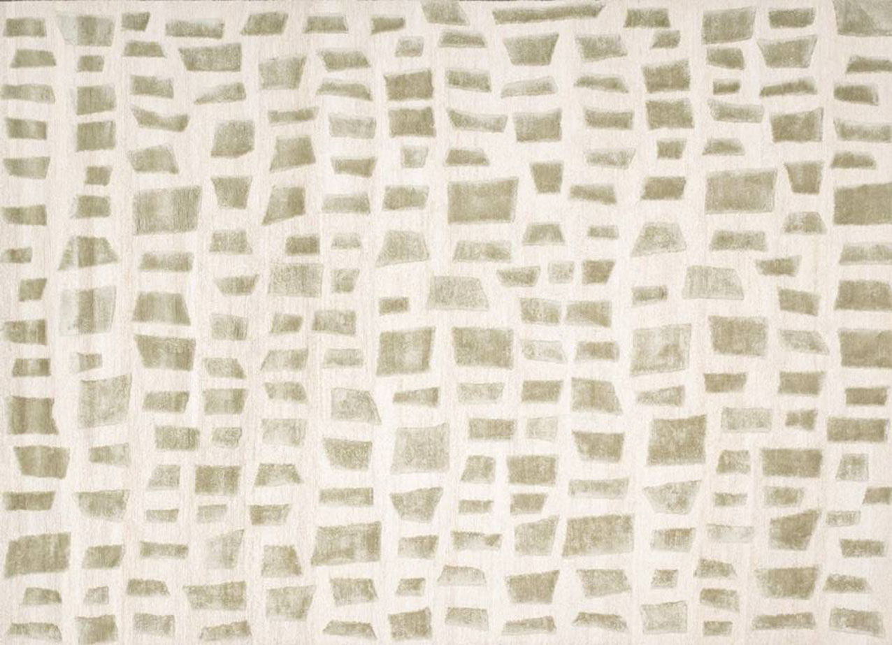 Il tappeto Terrazzo di Illulian si ispira al fascino senza tempo dei tradizionali seminati veneziani, superfici iconiche composte da cemento e frammenti di pietre preziose. È realizzato a mano, su una base in juta dal colore neutro che evoca il cemento, con lana himalayana, seta naturale e colori vegetali che lo rendono morbido e vibrante. https://www.illulian.com - Salone del mobile 2026, padiglione 24, Stand D09.