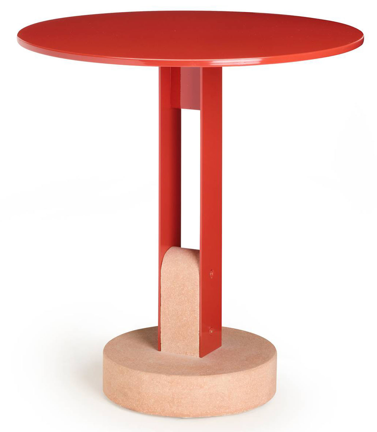 Fa parte della collezione Nolo di S-CAB il tavolino outdoor definito da volumi puri e geometrie essenziali: le basi in cemento granigliato, solide e radicate al suolo, sono abbinate ad un fusto leggero in acciaio come il piano rotondo, che può essere realizzato anche in HPL. È disponibile in tre formati e in otto colori. https://www.s-cab.it - Salone del mobile 2026, padiglione 18, Stand E22.