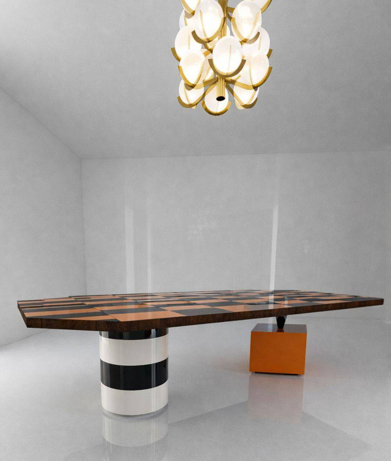 Un piano ottagonale allungato con la superficie decorata da un intarsio a scacchiera rettangolare per il tavolo Alberto di Fratelli Boffi. Le basi geometriche in laccato lucido, arancione e bianco e nero, mettono in risalto il top  che alterna tessere in essenza di mogano scuro e inserti di vetro specchiato, calibrati a filo del piano. https://www.fratelliboffi.it/it - Fuorisalone, CASAORNELLA Milano – Via Conca del Naviglio 10, Milano.