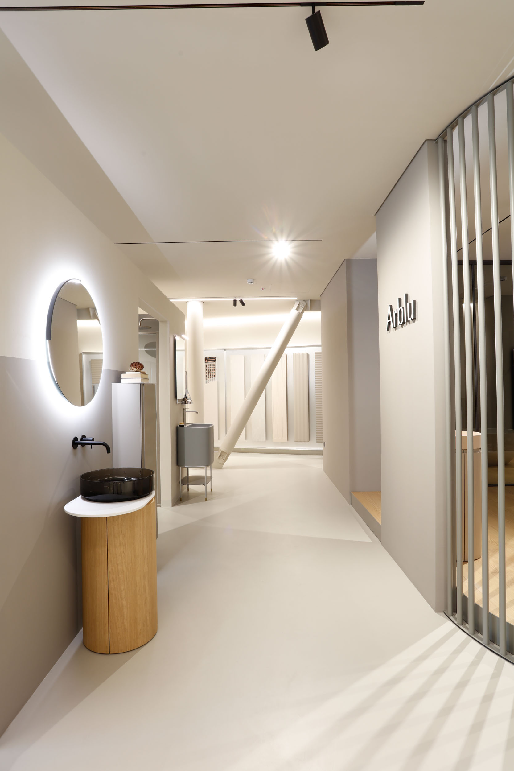 ARBLU NUOVO SHOWROOM_4