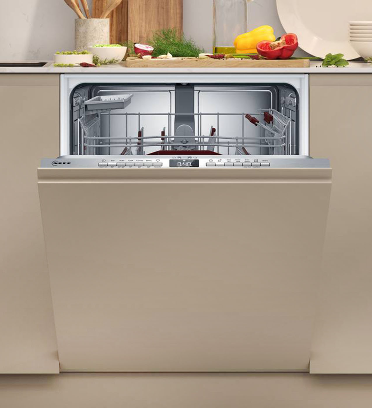 Da incasso e a scomparsa totale, la lavastoviglie N 50 S275EBX15E di Neff lava 13 coperti. Ha un’illuminazione laterale che indica se l’apparecchio è acceso e la funzione Open Dry apre automaticamente la porta al termine per far raffreddare i piatti. In classe A, è gestibile da app, e dispone di diagnostica da remoto, per controllare a distanza lo stato e identificare eventuali problemi. Ha 6 programmi principali e con quello Eco consuma soli 9 litri d’acqua. Misura L 60 x P 55 x H 86,5 cm. Prezzo da rivenditore. www.neff-home.com/it