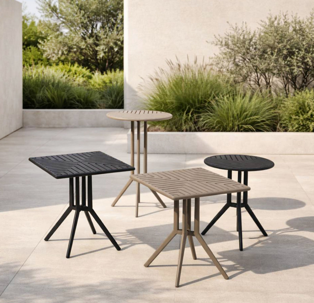 Fanno parte della collezione Juniper Poliweave di Gaber i tavoli che possono essere collocati anche su un balcone piccolo. Sono realizzati in tecnopolimero, disponibile in sette varianti di colore, che li rende leggeri e resistenti. Il basamento, a tre o quattro razze con piedini regolabili, sostiene piani tondi o quadrati impreziositi da un raffinato motivo a spina di pesce. Misurano L 70 x P 70 x H 75 cm e misura Ø 60/70 x H 75/105 cm. Prezzo su richiesta. https://www.gaber.it Fanno parte della collezione Juniper Poliweave di Gaber i tavoli che possono essere collocati anche su un balcone piccolo. Sono realizzati in tecnopolimero, disponibile in sette varianti di colore, che li rende leggeri e resistenti. Il basamento, a tre o quattro razze con piedini regolabili, sostiene piani tondi o quadrati impreziositi da un raffinato motivo a spina di pesce. Misurano L 70 x P 70 x H 75 cm e misura Ø 60/70 x H 75/105 cm. Prezzo su richiesta. https://www.gaber.it