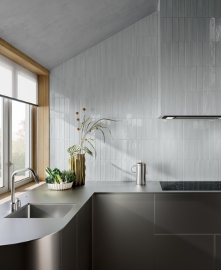 Ghiaccioli di Ceramica Faetano è la collezione di brick in gres porcellanato smaltato per rivestimento, nel formato a mattoncino 6 x 25 cm. Sette i colori: Vaniglia, Anice, Lattementa, Marzapane, Pesca, Panna e Limone, adatti sia per progetti dal fascino retrò che contemporaneo. Costa 53,75 euro al mq + Iva. www.delconca.com