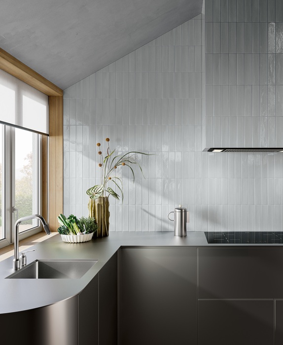 Ghiaccioli di Ceramica Faetano è la collezione di brick in gres porcellanato smaltato per rivestimento, nel formato a mattoncino 6 x 25 cm. Sette i colori: Vaniglia, Anice, Lattementa, Marzapane, Pesca, Panna e Limone, adatti sia per progetti dal fascino retrò che contemporaneo. Costa 53,75 euro al mq + Iva. www.delconca.com