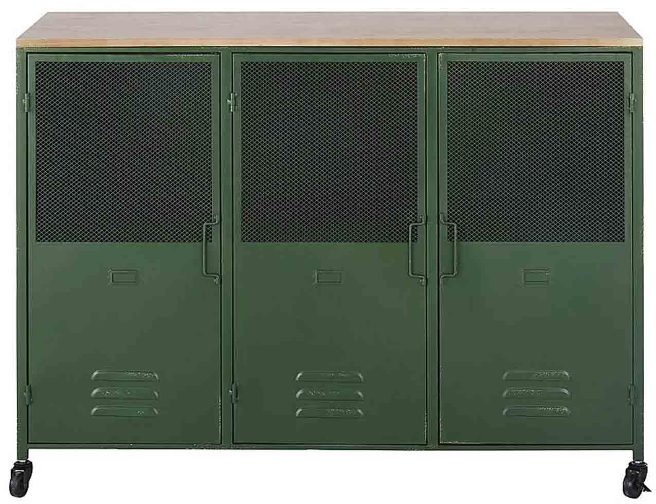La credenza Chilham di Maisons du Monde, in stile industriale, ha tre ante in metallo e il top in legno di abete. Con rotelle, misura L 110 x P 35 x H 82,5 cm. Costa 299 euro. www.maisonsdumonde.com La credenza Chilham di Maisons du Monde, in stile industriale, ha tre ante in metallo e il top in legno di abete. Con rotelle, misura L 110 x P 35 x H 82,5 cm. Costa 299 euro. www.maisonsdumonde.com