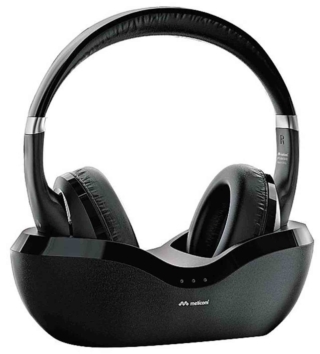 Il segnale wireless Bluetooth® 5.3
multipoint delle cuffie garantisce
una portata massima di circa 10 metri.
La batteria integrata ha una durata
fino a 70 ore di uso continuato.TV HP FLASH BASE di Meliconi
si possono collegare tramite Bluetooth®
al televisore e ad altre fonti audio come smartphone, tablet e stereo. Sono compatibili
con i più diffusi assistenti vocali, poiché
dotate di microfono incorporato per le chiamate. Hanno base per la ricarica rapida
che dura 2,5 h. Costano 89,99 euro.