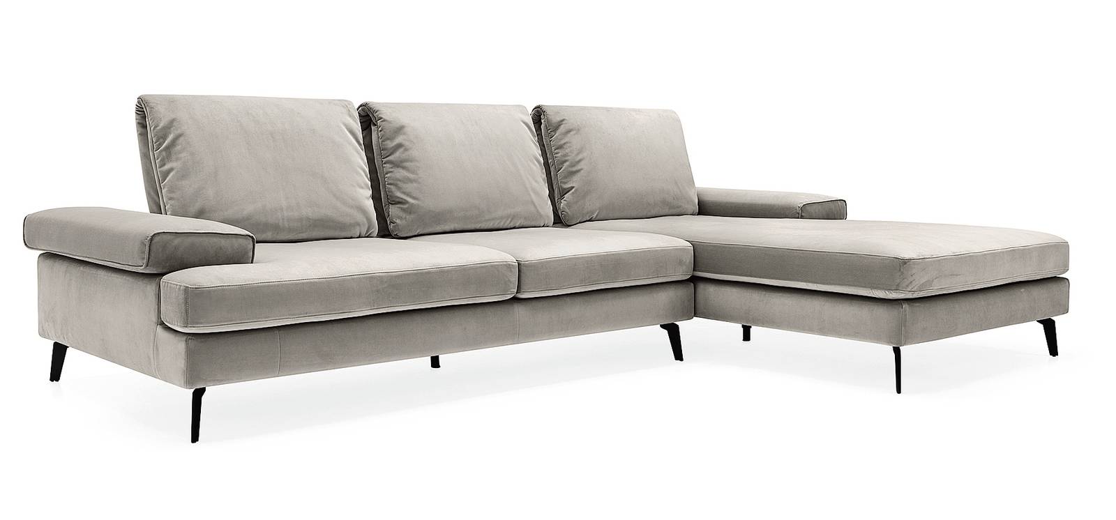 Landa di Calligaris è dotato di movimento nascosto che permette di ottenere il comfort desiderato attraverso la perfetta inclinazione di cuscino, bracciolo e schienale. Misura L 276 x P 191 x H 91 cm e, a due posti, costa a partire da 2.309 euro, la chaise longue costa da 1.776 euro. www.calligaris.com