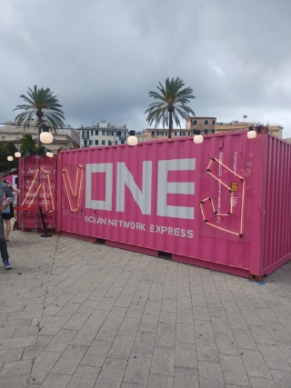 Genova Design Week container