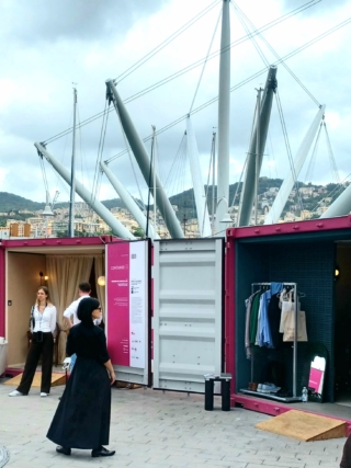 Genova Design Week container aperto