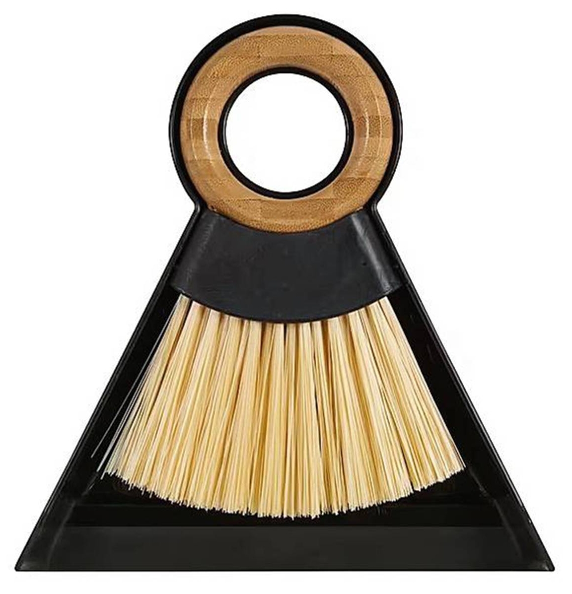 La mini paletta con scopetta Rif. 248610 di Maisons du Monde è in polipropilene e bambù. Misura 17 x 18 x 4,5 cm. Costa 5,99 euro. www.maisonsdumonde.com La mini paletta con scopetta Rif. 248610 di Maisons du Monde è in polipropilene e bambù. Misura 17 x 18 x 4,5 cm. Costa 5,99 euro. www.maisonsdumonde.com