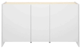 A tre ante, con sei scomparti interni la madia Hela di Deghi ha finitura bianco opaco e 279il top effetto legno. Misura L 138 x P 42 x H 76 cm. www.deghi.it A tre ante, con sei scomparti interni la madia Hela di Deghi ha finitura bianco opaco e 279il top effetto legno. Misura L 138 x P 42 x H 76 cm. www.deghi.it