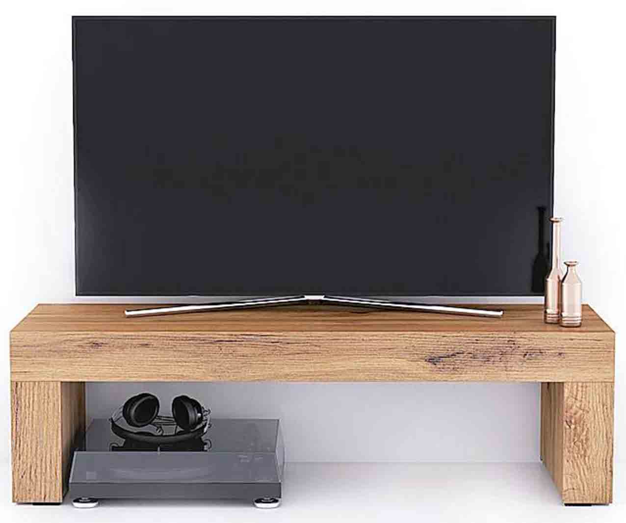 Il mobile Tv Evolution di Mobili Fiver, in nobilitato in finitura Rovere Rustico, misura L 120 x P 40 x H 35 cm. www.mobilifiver.com Il mobile Tv Evolution di Mobili Fiver, in nobilitato in finitura Rovere Rustico, misura L 120 x P 40 x H 35 cm. www.mobilifiver.com