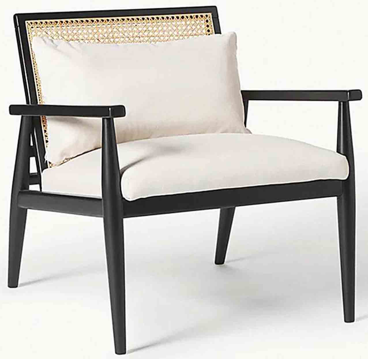 In legno di betulla verniciato nero con schienale in paglia di Vienna, la poltrona Manuell di Westwing Collection è completa di cuscini con rivestimento in poliestere bianco. Misura L 65 x P 70 x H 46-62-71 cm. Costa 359 euro. www.westwing.it In legno di betulla verniciato nero con schienale in paglia di Vienna, la poltrona Manuell di Westwing Collection è completa di cuscini con rivestimento in poliestere bianco. Misura L 65 x P 70 x H 46-62-71 cm. Costa 359 euro. www.westwing.it