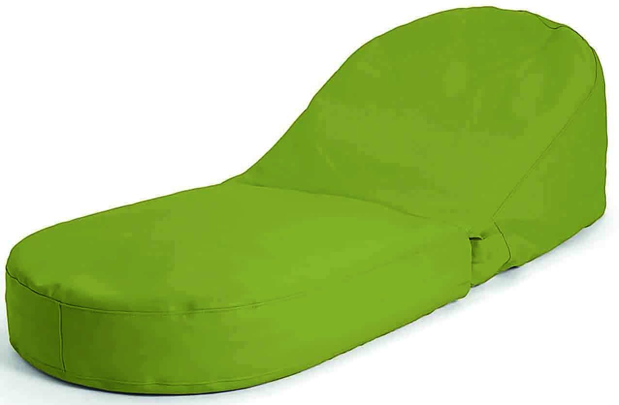 È di Avalon il pouf-poltrona che diventa letto singolo.Con interno in polistirolo e rivestimento in Similpelle Jazz, chiuso misura 95 x 75 x H (max) 60 cm; aperto, 75 x 180 x H (max) 45 cm. Costa 185,30 euro. www.avalonitalia.com