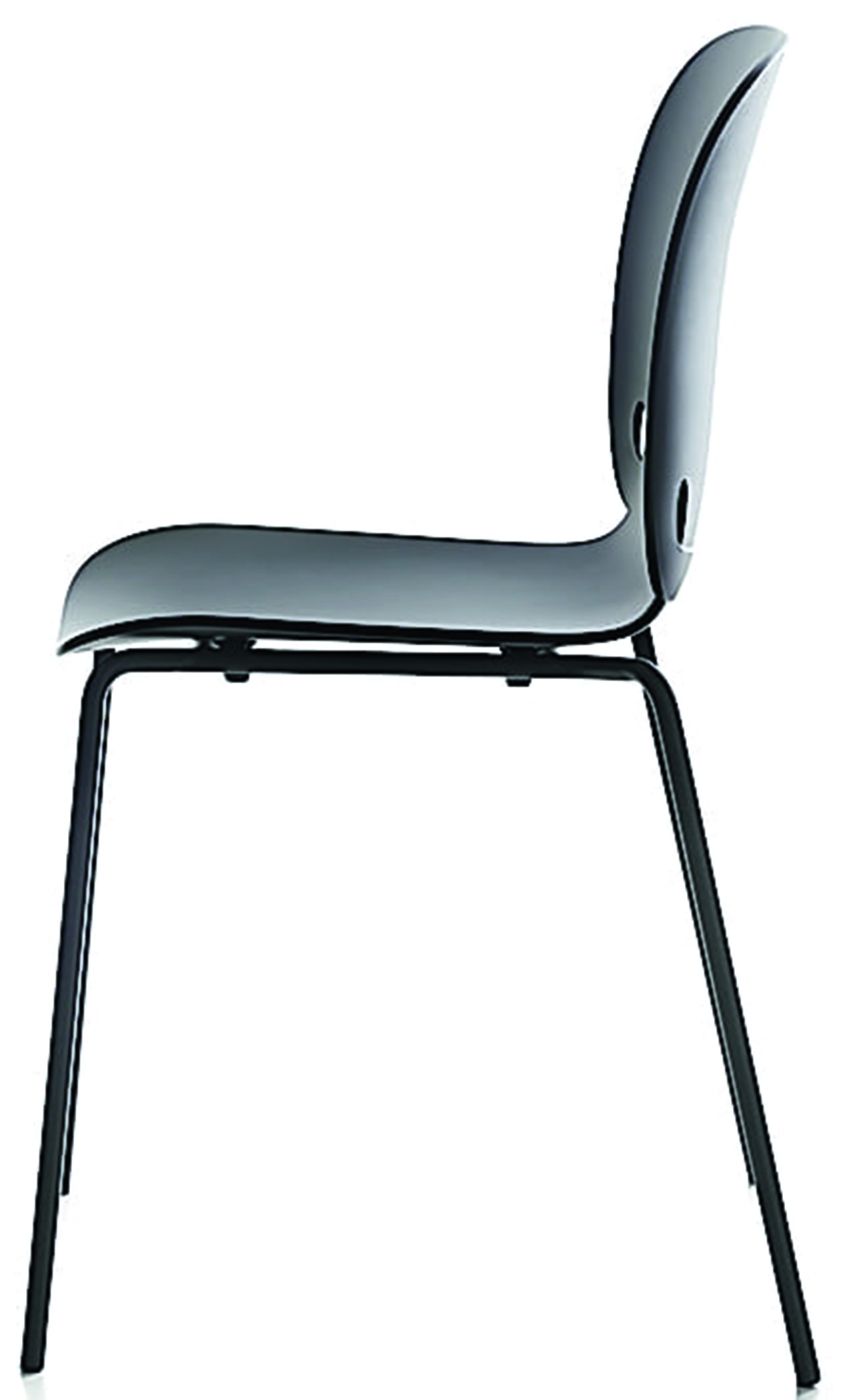 Ha la struttura in metallo, disponibile anche nella versione con gambe a slitta o in legno, e la seduta in poliammide Intro di Pianca che misura L 54 x P 52 x H 83 cm e costa a partire da 226 euro + Iva. www.pianca.com Ha la struttura in metallo, disponibile anche nella versione con gambe a slitta o in legno, e la seduta in poliammide Intro di Pianca che misura L 54 x P 52 x H 83 cm e costa a partire da 226 euro + Iva. www.pianca.com