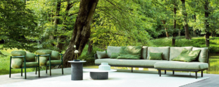 Un'oasi di relax nel verde con il divano Allegra di Varaschin che ha la struttura realizzata in tubi di alluminio con verniciatura a polveri verde e una serie di cuscini con imbottitura in gomme Dryfeel da esterno. La versione due posti misura L 139 x P 73 x H 78 cm. Prezzo 3.070 euro + IVA. Le poltrone coordinate hanno una linea avvolgente, misurano L 78 x P 73 x H 78 cm. Prezzo 2.150 euro + IVA. https://varaschin.it Un'oasi di relax nel verde con il divano Allegra di Varaschin che ha la struttura realizzata in tubi di alluminio con verniciatura a polveri verde e una serie di cuscini con imbottitura in gomme Dryfeel da esterno. La versione due posti misura L 139 x P 73 x H 78 cm. Prezzo 3.070 euro + IVA. Le poltrone coordinate hanno una linea avvolgente, misurano L 78 x P 73 x H 78 cm. Prezzo 2.150 euro + IVA. https://varaschin.it
