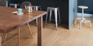 Parquet in cucina: 5 progetti da cui prendere ispirazione, tra open space e ambienti indipendenti