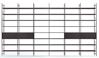 Minima Room Divider di Mdf Italia ha montanti e ripiani in estrusione di alluminio verniciati opachi, assemblati tramite un sistema di giunzione invisibile. Un modulo, H 250 cm, costa 2.865 + Iva. La composizione costa a partire da 11.330 + Iva. www.mdfitalia.com Minima Room Divider di Mdf Italia ha montanti e ripiani in estrusione di alluminio verniciati opachi, assemblati tramite un sistema di giunzione invisibile. Un modulo, H 250 cm, costa 2.865 + Iva. La composizione costa a partire da 11.330 + Iva. www.mdfitalia.com