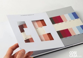 Le nuove finiture scelte per le pitture a parete e le laccature dei mobili sono una parte importante del progetto, focalizzato sul design di modernariato anni '30-'50. In sintonia con tale ispirazioni, è stata impiegata la cartella colori dell'architetto svizzero Le Corbusier, uno dei protagonisti assoluti del design dell'epoca. Anche artista e decoratore, Le Corbusier elaborò le formulazioni cromatiche di 63 tonalità magistrali, ripartite in due collezioni: le prime 43 sono del 1931, le altre 20 del 1959. Per interpretarle, le tinte PoLyChro: intense, profonde, vellutate e opache, sono oggi applicate a prodotti a base di silicato minerale di alta qualità, ecologici e traspiranti, adatti per interni ed esterni. Le nuove finiture scelte per le pitture a parete e le laccature dei mobili sono una parte importante del progetto, focalizzato sul design di modernariato anni '30-'50. In sintonia con tale ispirazioni, è stata impiegata la cartella colori dell'architetto svizzero Le Corbusier, uno dei protagonisti assoluti del design dell'epoca. Anche artista e decoratore, Le Corbusier elaborò le formulazioni cromatiche di 63 tonalità magistrali, ripartite in due collezioni: le prime 43 sono del 1931, le altre 20 del 1959. Per interpretarle, le tinte PoLyChro: intense, profonde, vellutate e opache, sono oggi applicate a prodotti a base di silicato minerale di alta qualità, ecologici e traspiranti, adatti per interni ed esterni.