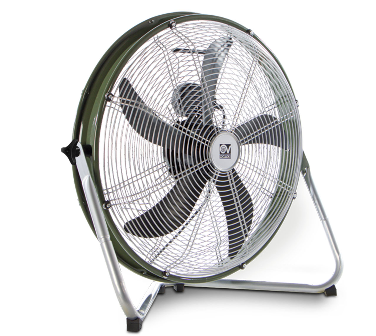 Il ventilatore da pavimento della serie Nordik Storm di Vortice ha struttura in tubolare di acciaio verniciato e motore elettrico ad induzione a 3 velocità che garantisce un flusso d’aria potente e costante. Offre la possibilità di inclinare il corpo ventilante a 360° per dirigere il flusso d’aria dove è maggiormente necessario. Prezzo 334 euro. www.vortice.it