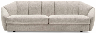 Jill di Calligaris, dallo schienale sagomato, misura L 220 x P 95 x H 81 cm. www.calligaris.it Jill di Calligaris, dallo schienale sagomato, misura L 220 x P 95 x H 81 cm. www.calligaris.it