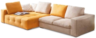 Qui nella variante con angolo maxi, capitonné, Lissone di Dondi Salotti ha le cuscinature parzialmente di piuma. Misura L 330 x P 165 x H 85 cm. www.dondisalotti.com Qui nella variante con angolo maxi, capitonné, Lissone di Dondi Salotti ha le cuscinature parzialmente di piuma. Misura L 330 x P 165 x H 85 cm. www.dondisalotti.com