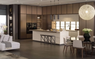 Basi con una profondità maggiorata per la cucina E9.30r · E3.90 di Porcelanosa che abbina i frontali metallizzati a quelli in Xtone scanalato; l'isola è completamente rivestita in Xtone Navona Lapado scanalato ed è dotata di un piano cottura con cappa integrata e di un comodo bancone americano in rovere. Il sistema di ripiani retroilluminati con mensole nella finitura metallizzata Sable completa la composizione. Prezzo su richiesta. https://www.porcelanosa.com Basi con una profondità maggiorata per la cucina E9.30r · E3.90 di Porcelanosa che abbina i frontali metallizzati a quelli in Xtone scanalato; l'isola è completamente rivestita in Xtone Navona Lapado scanalato ed è dotata di un piano cottura con cappa integrata e di un comodo bancone americano in rovere. Il sistema di ripiani retroilluminati con mensole nella finitura metallizzata Sable completa la composizione. Prezzo su richiesta. https://www.porcelanosa.com
