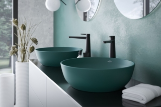 Il miscelatore monocomando rialzato per lavabo Conum di Villeroy & Boch in ottone ha piletta di scarico Push-Open. In foto è nella finitura Matt Black. Misura L 21,5 x P 4,9 x H 27,8 cm. Prezzo, Iva esclusa, 2.176 euro. www.villeroy-boch.it Il miscelatore monocomando rialzato per lavabo Conum di Villeroy & Boch in ottone ha piletta di scarico Push-Open. In foto è nella finitura Matt Black. Misura L 21,5 x P 4,9 x H 27,8 cm. Prezzo, Iva esclusa, 2.176 euro. www.villeroy-boch.it