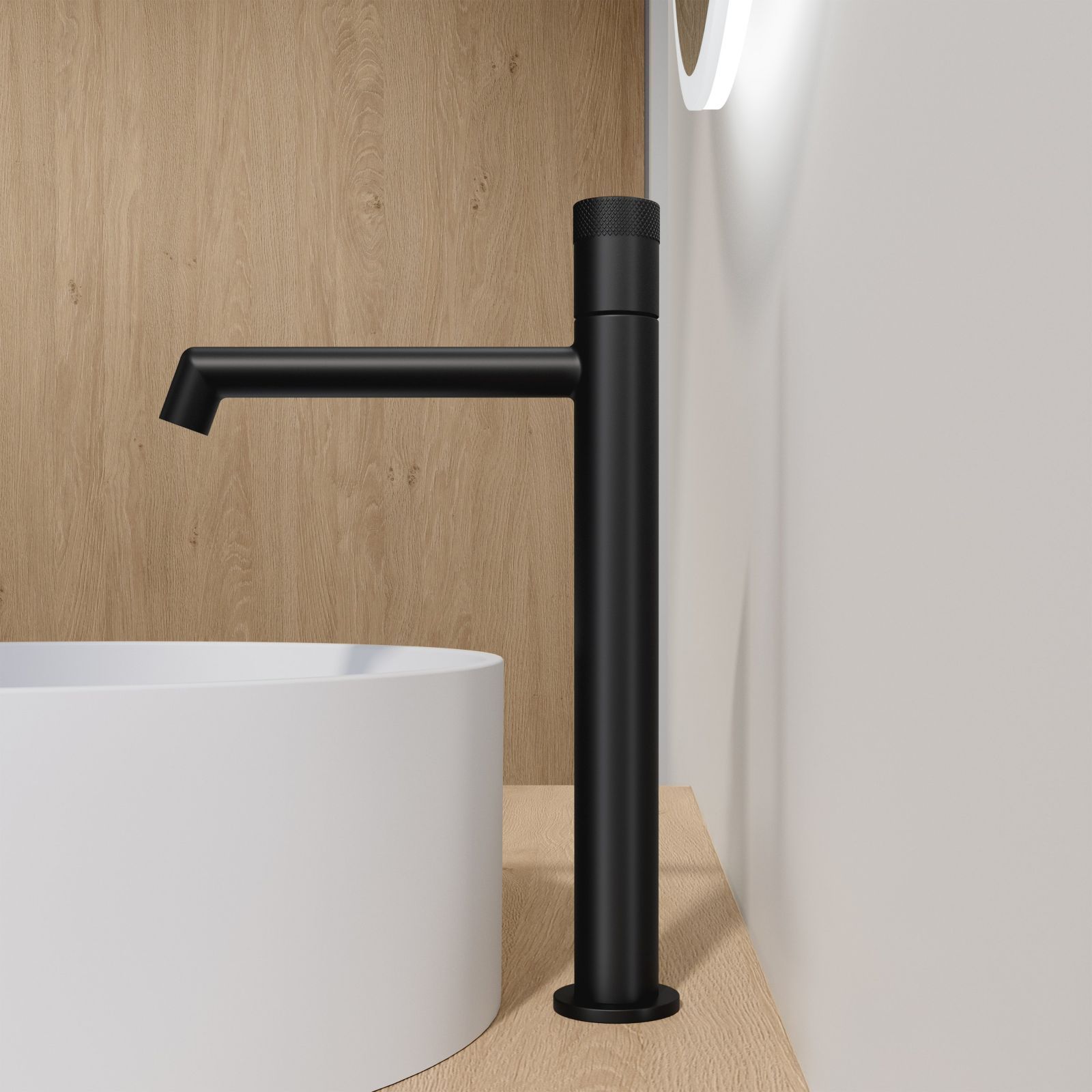 Ha finitura nero opaco e una silhouette slanciata e minimalista il miscelatore alto per lavabo rivea Bahri distribuito da Reuter. È dotato di maniglia zigrinata con logo inciso. Misura L 19,6 x P 4,8 x H 30,3 cm. Prezzo 256,36 euro. www.reuter.com Ha finitura nero opaco e una silhouette slanciata e minimalista il miscelatore alto per lavabo rivea Bahri distribuito da Reuter. È dotato di maniglia zigrinata con logo inciso. Misura L 19,6 x P 4,8 x H 30,3 cm. Prezzo 256,36 euro. www.reuter.com