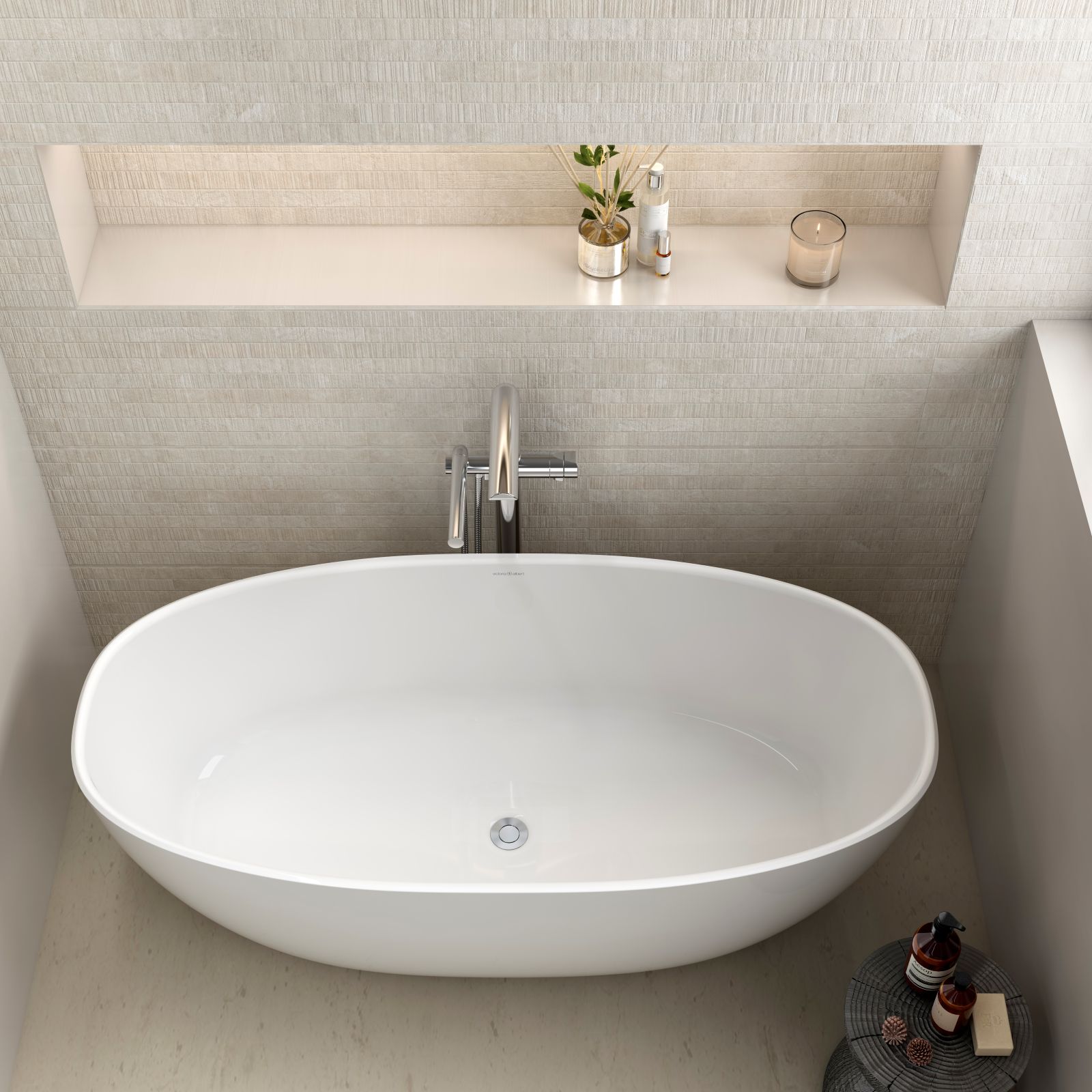 Ha bordi smussati che garantiscono la comodità di collo e braccia la vasca freestanding Barcelona 1500 di Victoria + Albert dal design moderno. È realizzata in QUARRYCAST™ Bianco. Misura L 150 x P 77,4 x H 53,2 cm. Prezzo 3.779 euro. https://houseofrohl.design/it Ha bordi smussati che garantiscono la comodità di collo e braccia la vasca freestanding Barcelona 1500 di Victoria + Albert dal design moderno. È realizzata in QUARRYCAST™ Bianco. Misura L 150 x P 77,4 x H 53,2 cm. Prezzo 3.779 euro. https://houseofrohl.design/it