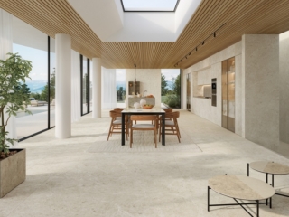 Nyra di Atlas Concorde è un gres porcellanato con elegante effetto pietra, caratterizzato da trame, venature e dettagli decorativi che definiscono una pietra originale, che non esiste in natura. Il progetto è in collaborazione con Alberto Apostoli. Lo spessore più sottile è 6 mm, disponibile nel formato 120 x 278 cm, adatto per rivestire sia pavimenti che pareti. Prezzo da 119,40 euro al mq + Iva. www.atlasconcorde.com Nyra di Atlas Concorde è un gres porcellanato con elegante effetto pietra, caratterizzato da trame, venature e dettagli decorativi che definiscono una pietra originale, che non esiste in natura. Il progetto è in collaborazione con Alberto Apostoli. Lo spessore più sottile è 6 mm, disponibile nel formato 120 x 278 cm, adatto per rivestire sia pavimenti che pareti. Prezzo da 119,40 euro al mq + Iva. www.atlasconcorde.com