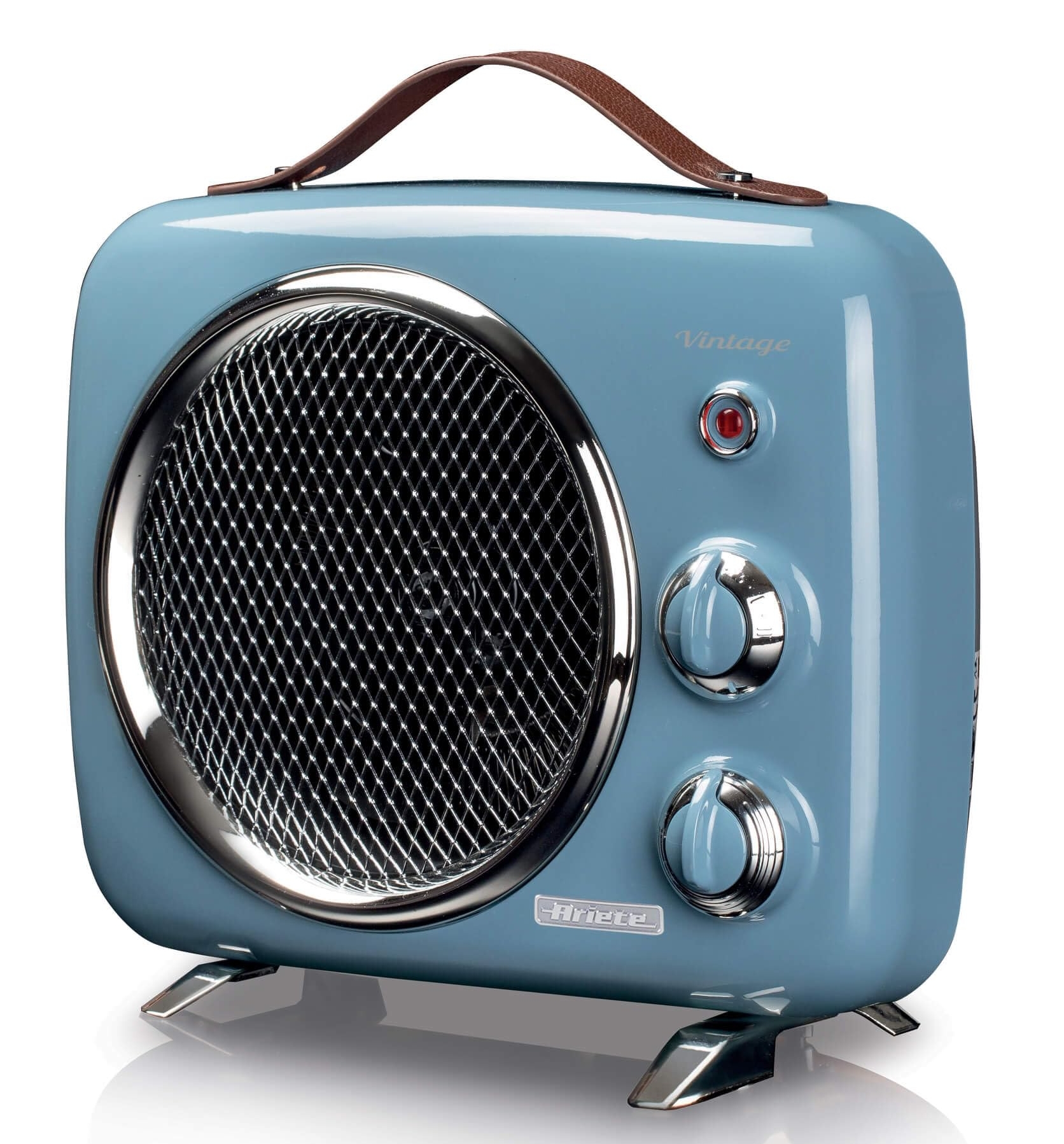 Design anni ’50 per il termoventilatore Vintage di Ariete che riscalda o raffresca a seconda delle esigenze. Misura L 31,5 x P 13,5 x H 27,5 cm. Costa 45 euro. www.ariete.net Design anni ’50 per il termoventilatore Vintage di Ariete che riscalda o raffresca a seconda delle esigenze. Misura L 31,5 x P 13,5 x H 27,5 cm. Costa 45 euro. www.ariete.net