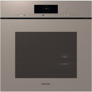 Con vano in acciaio inossidabile capiente 67 litri e dotato di luci a led per una visione ottimale, il forno DGC 7860 HCX Pro Beige perlato di Miele è ideale per cuocere a vapore, cuocere e arrostire grazie alla sonda termometrica wireless integrata che facilita l’uso. Gestibile anche da App, funziona con tecnologia DualSteam che distribuisce il vapore in modo uniforme e rapido per i migliori risultati di cottura ed ha numerosi programmi, tra cui quella della rigenerazione. Il sistema HydroClean pulisce il vano cottura automaticamente. Prezzo 7.099 euro. www.miele.it Con vano in acciaio inossidabile capiente 67 litri e dotato di luci a led per una visione ottimale, il forno DGC 7860 HCX Pro Beige perlato di Miele è ideale per cuocere a vapore, cuocere e arrostire grazie alla sonda termometrica wireless integrata che facilita l’uso. Gestibile anche da App, funziona con tecnologia DualSteam che distribuisce il vapore in modo uniforme e rapido per i migliori risultati di cottura ed ha numerosi programmi, tra cui quella della rigenerazione. Il sistema HydroClean pulisce il vano cottura automaticamente. Prezzo 7.099 euro. www.miele.it