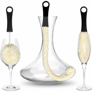 Set di tre spazzole molto morbide per raggiungere le parti difficili di calici di vino e decanter. Prezzo: 18 euro su amazon.it Set di tre spazzole molto morbide per raggiungere le parti difficili di calici di vino e decanter. Prezzo: 18 euro su amazon.it