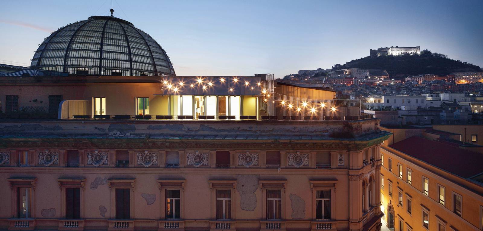 Penthouse bioclimatica a forma di cappello - Gambardella Architetti Penthouse bioclimatica a forma di cappello - Gambardella Architetti