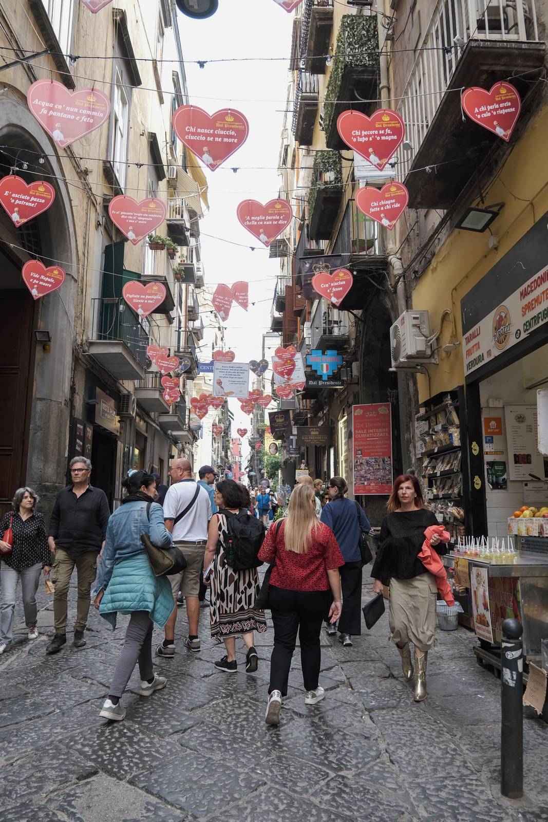 Via dei Tribunali Via dei Tribunali